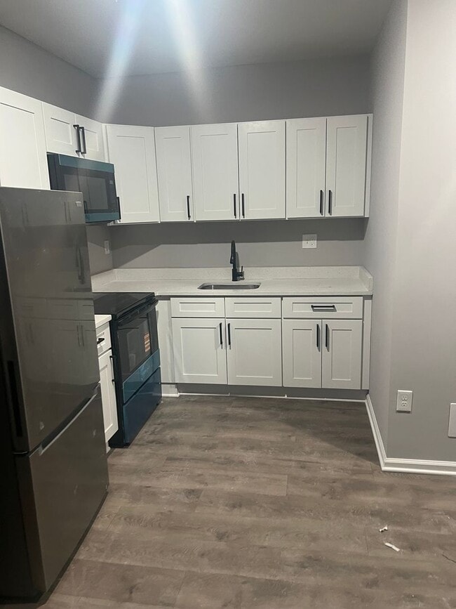 Photo - 2305 Whittier Ave