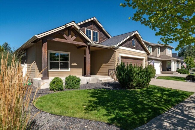 Photo - 6683 N Madellaine Dr