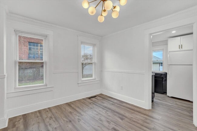 Photo - 1029 W Locust St