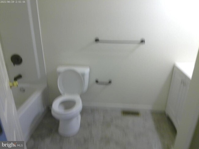 Photo - 227 Bayberry St