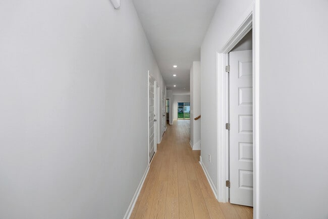 Photo - 149 Wolfe Ln