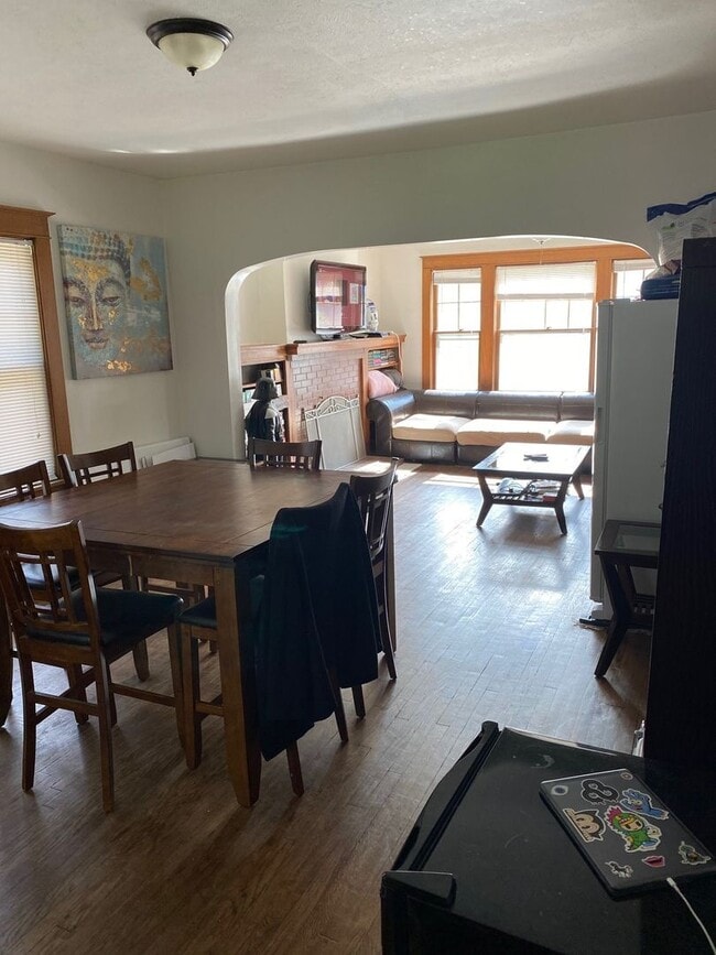 Photo - Beautiful 5 Bedroom/2.5 Bathroom Home in Popular Field Club Area