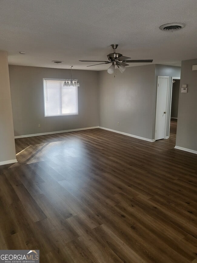 Photo - 1207 Firestone Dr