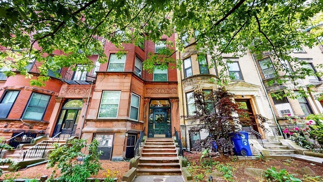 Photo - 1071 Beacon St Unit BR