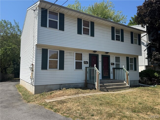 Building Photo - 1336 Westcott St Rental