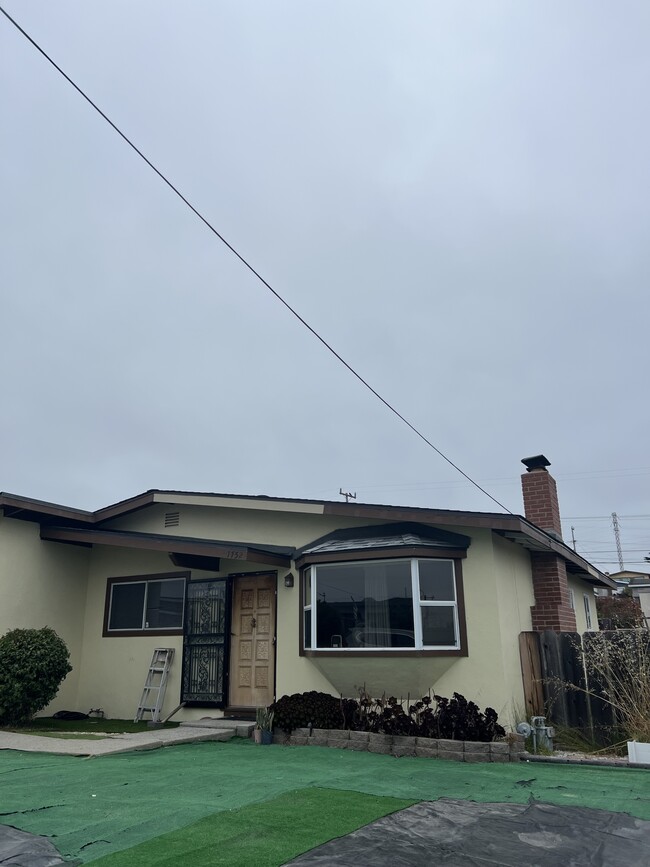 Building Photo - 1752 Napa St