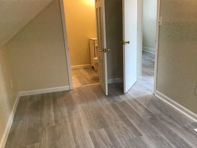 Photo - 5703 N 36th St