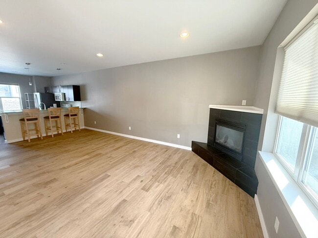 Photo - Charming Southside 2 Bedroom, 2.5 Bath Townhome