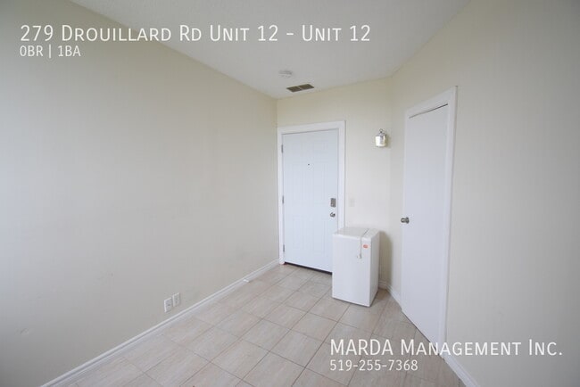 Photo - ROOM FOR RENT IN FORD CITY IDEAL FOR MATURE STUDENT- ALL INCLUSIVE! Unit 12