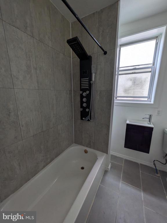 Photo - 1729 N 24th St