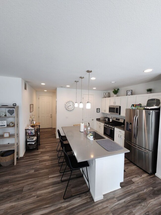 Photo - Beautiful 3-Bed, 3-Bath Home on a Spacious...