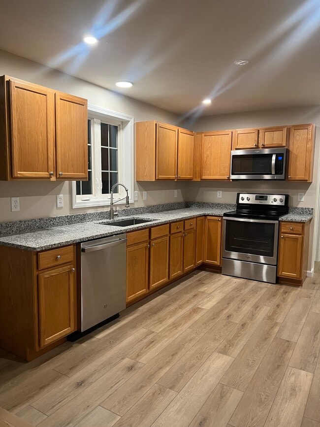 Photo - 43 Tonella Rd