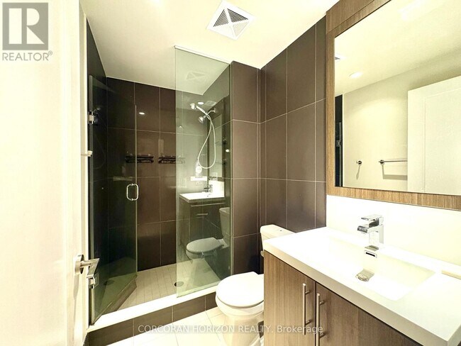 Photo - 2 Anndale Dr Unit 2902