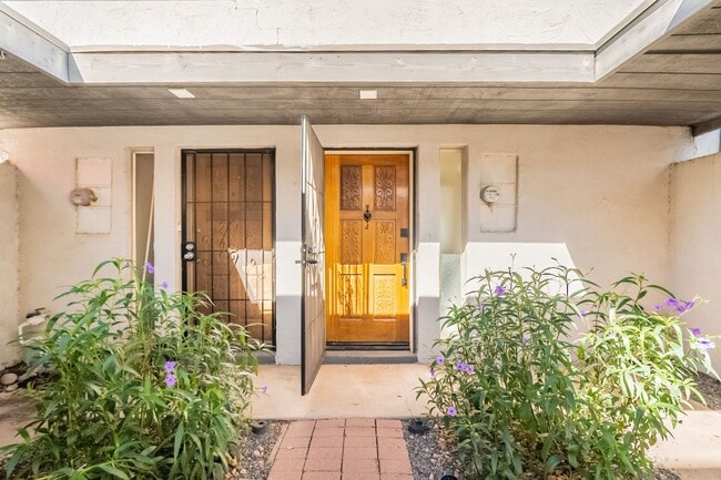 Photo - Short-Term Rentals OK *** Less than 2 mile...