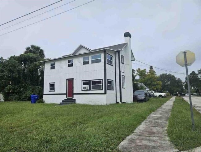 Building Photo - 304 S Dillingham Ave