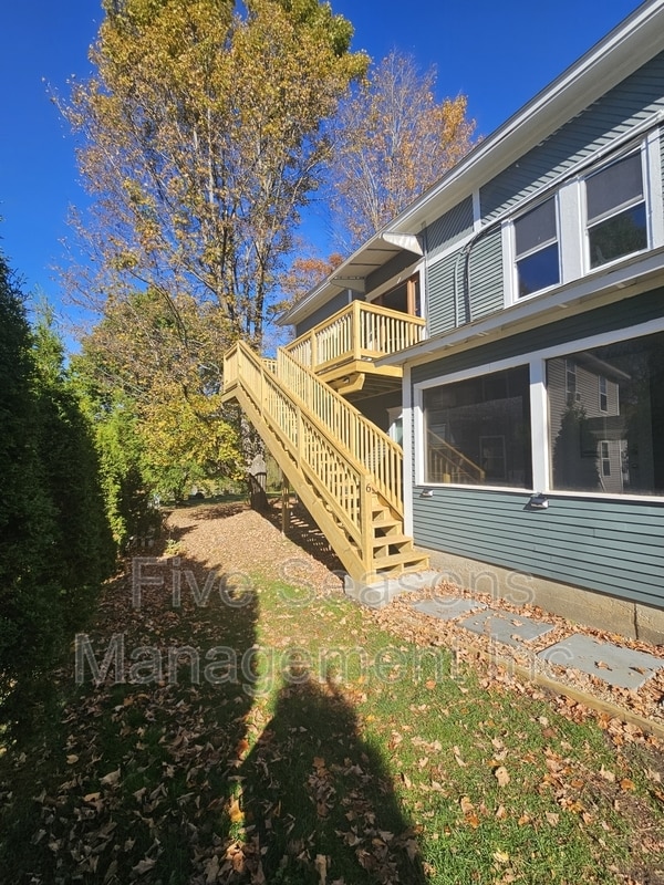 Photo - 328 Browns Trce