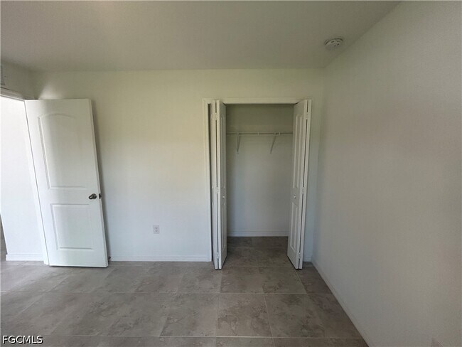 Photo - 2825 NW 25th Ln