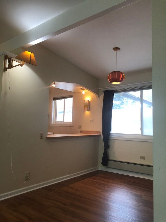 Photo - Tillicum 306 Unit Tillicum 306