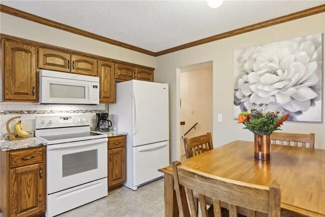 Photo - Charming 3-bedroom, 2-bathroom home located in the heart of Woodbury