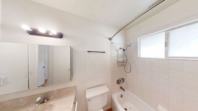 Photo - 12193-97 11th St Unidad 12195