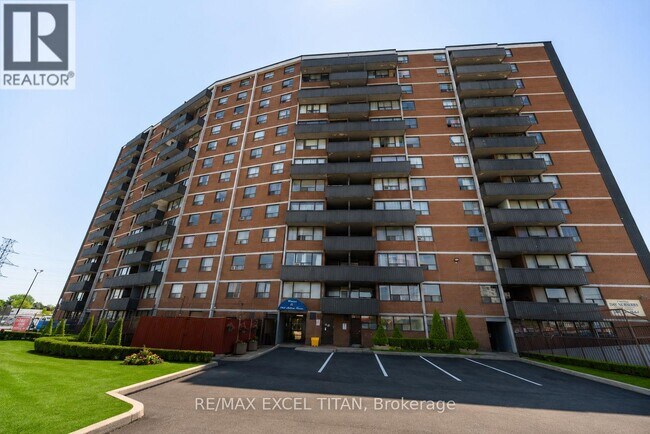 Photo - 1385 Midland Ave Unité 308