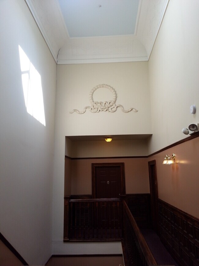 Building Photo - 46 Mercer St Unit 7