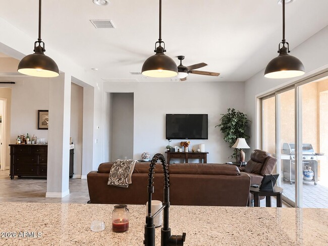 Photo - 2665 E Stacey Rd