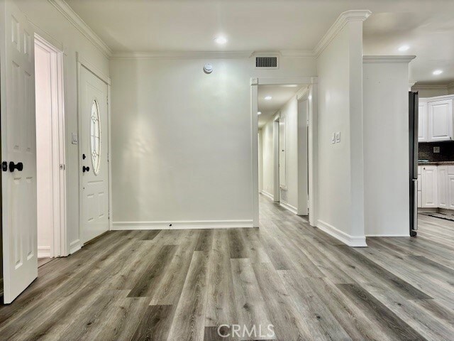 Photo - 4915 River Ave Unidad 1