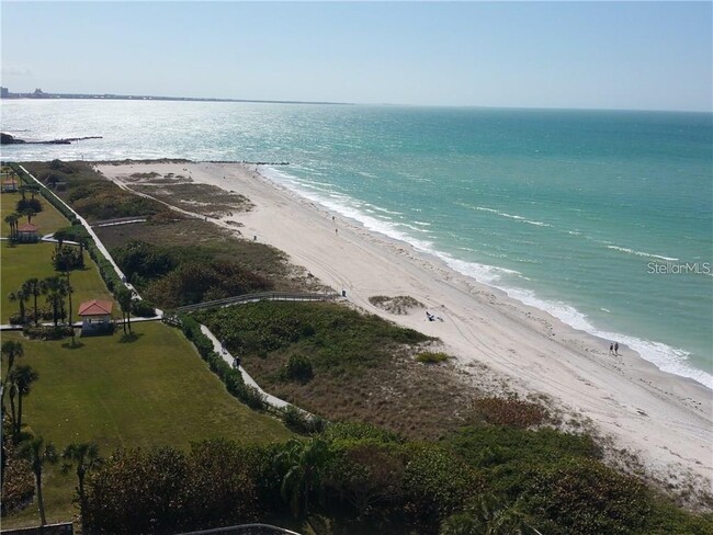 Building Photo - 7650 Bayshore Dr Unit 302 Rental