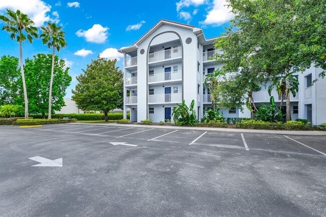 Building Photo - 2954 Sadina St Unit 104