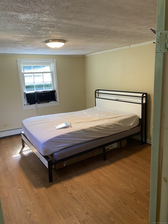 Photo - 70 Walnut St