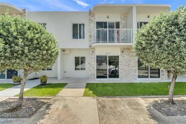 Building Photo - 25871 SW 139th Ct
