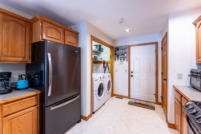 Photo - 12 Woodland Ln