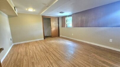 Charming 3-Bedroom Minneapolis Home with  Hardwood Floors & 2 Full Baths 11/1/2026