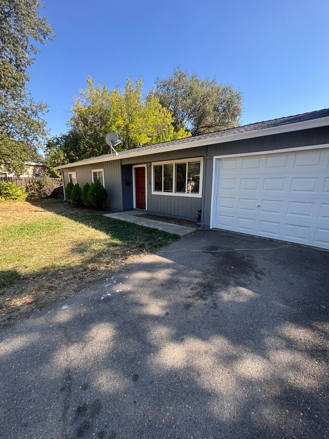 2023 Heller Ln