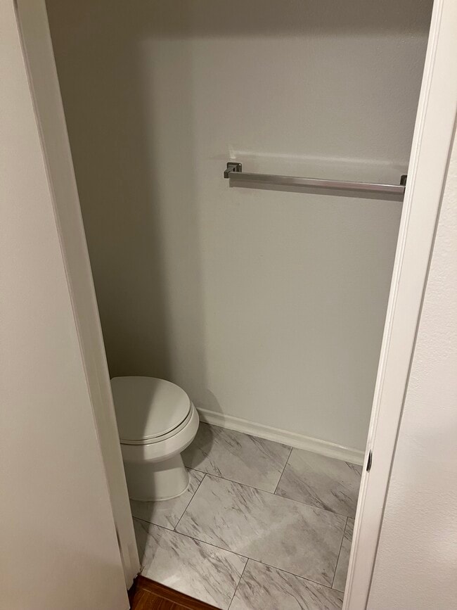 Photo - 1236 E Broadway