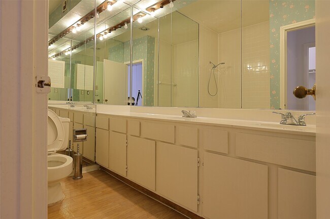 Photo - 2209 S Braeswood Blvd Unit 32C