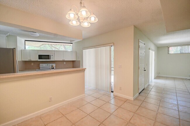 8225 Severn Dr