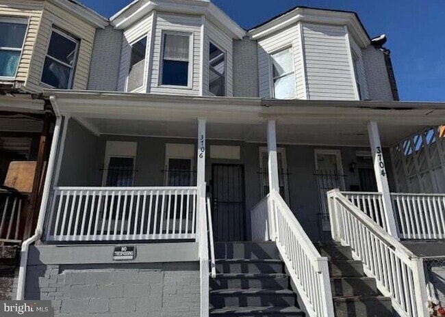 Building Photo - 3706 W Belvedere Ave Rental