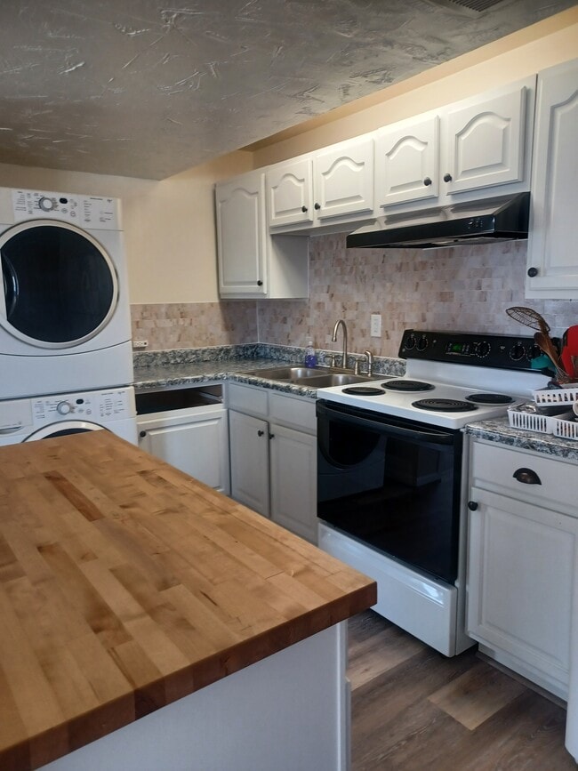 Photo - 1438 Chesham Cir Unidad 1