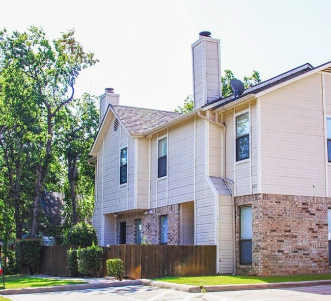 Sycamore Place Townhomes