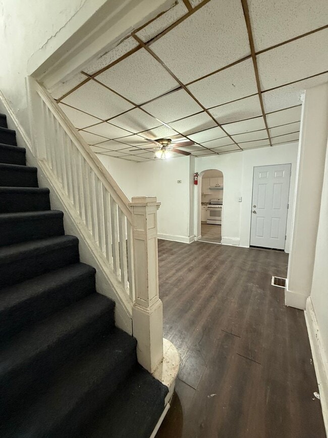 Photo - Nice size house for rent freshly done