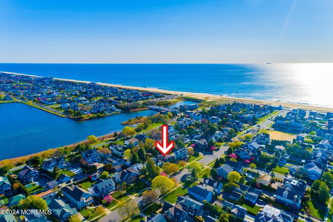 Photo - 205 Beacon Blvd