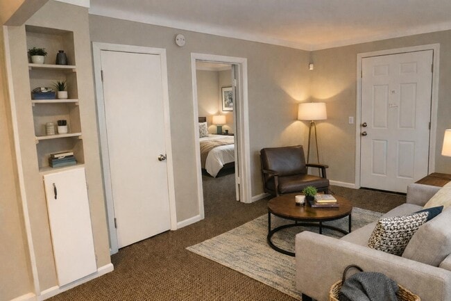 Photo - 2024 N Westwood Ave