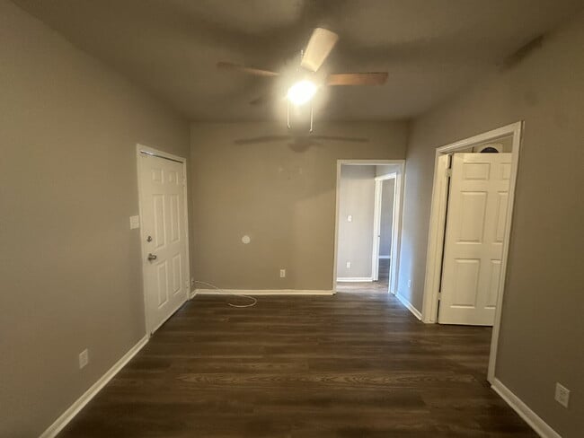 Photo - 378 E Petaluma Blvd Unit B