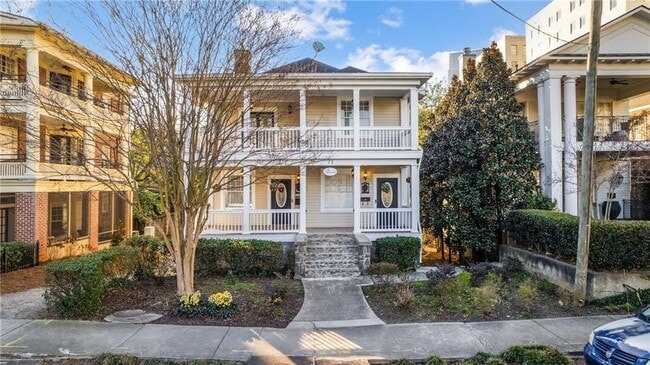 Building Photo - 71 17th St NE