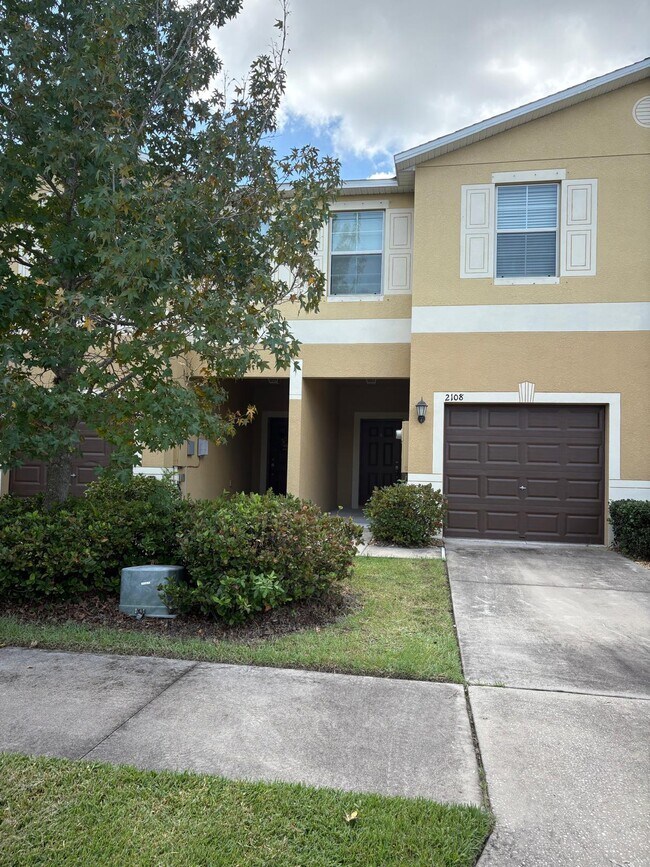 Building Photo - 2108 Golden Falcon Dr Rental