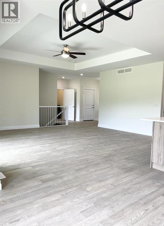 Photo - 68 Victoria Ave