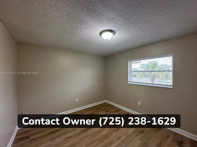 Photo - 3000 SW 97th Ct