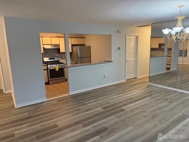 Photo - 604 Woodhaven Dr